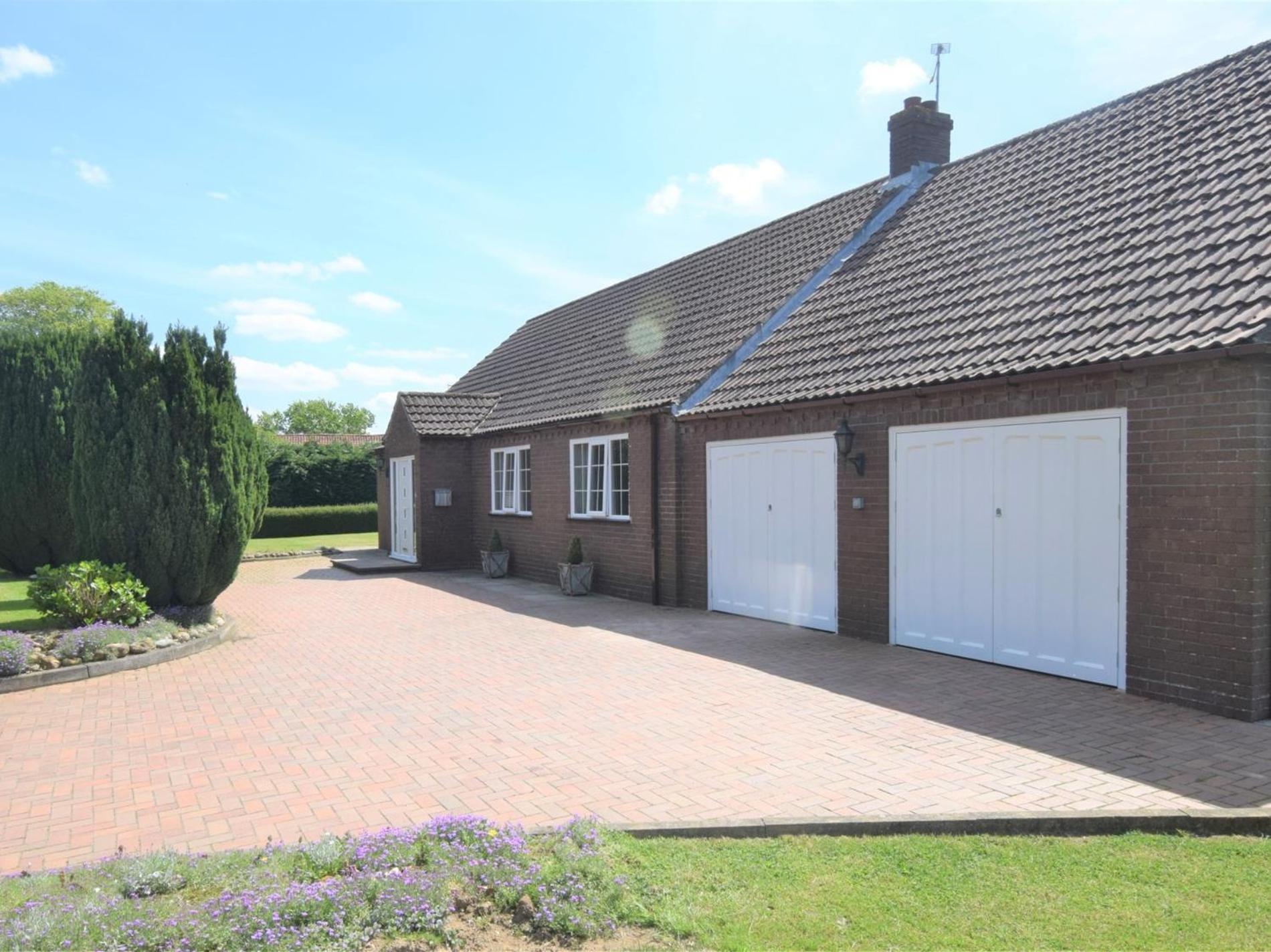 3 Bed In Fakenham 56661 Villa Whissonsett ภายนอก รูปภาพ